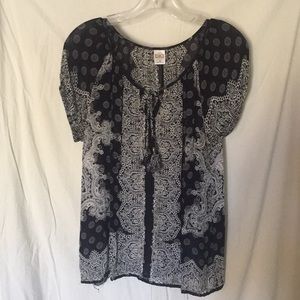 Ladies lightweight blouse